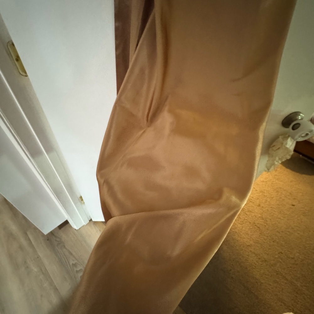 Chic Satin Midi Dress in Gold - Picture 9 of 11